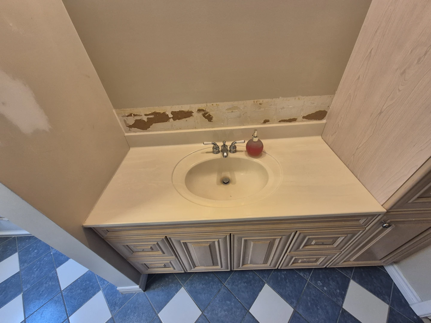 Light Wood Bathroom Vanity with Sink - photo 4
