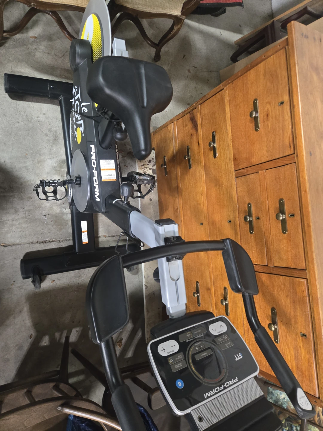 ProForm Le Tour De France Upright Exercise Bike - photo 3
