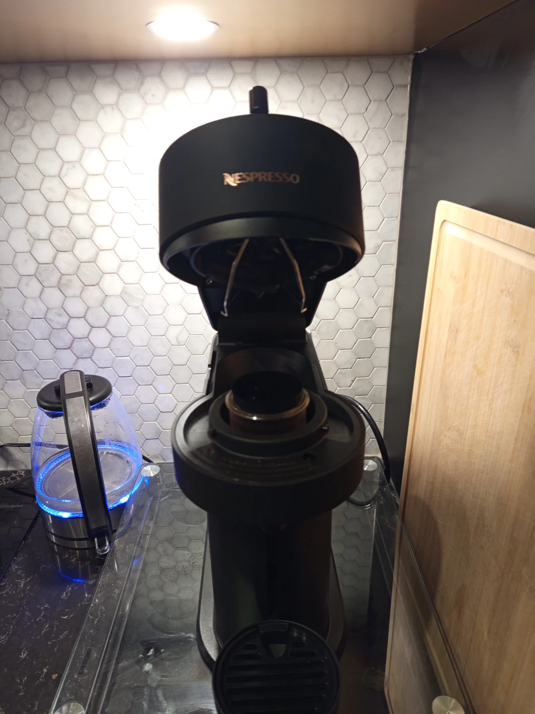 Nespresso Coffee Machine - photo 3