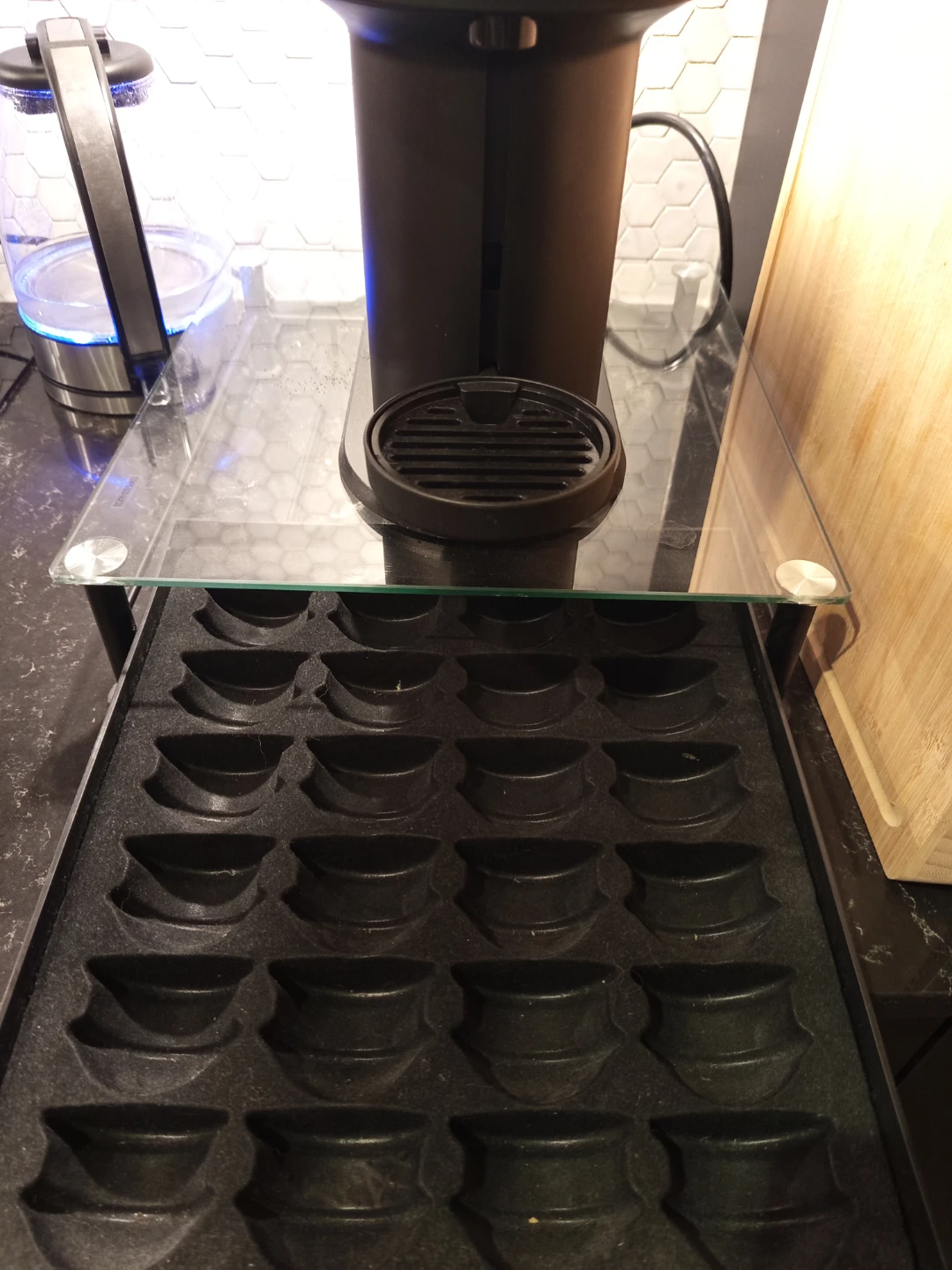 Nespresso Coffee Machine - photo 5