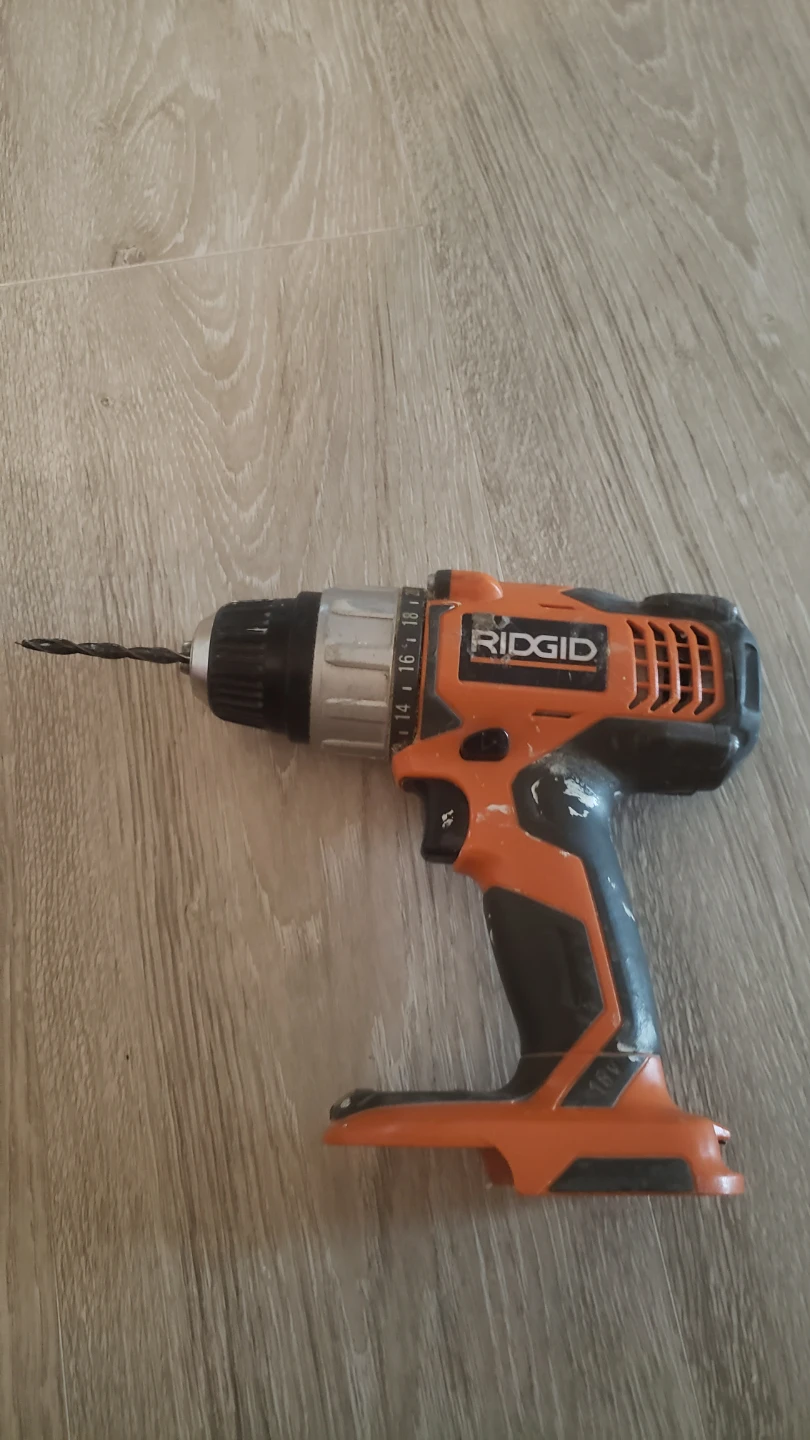 RIDGID 18V Cordless Power Tool Combo Kit - photo 3
