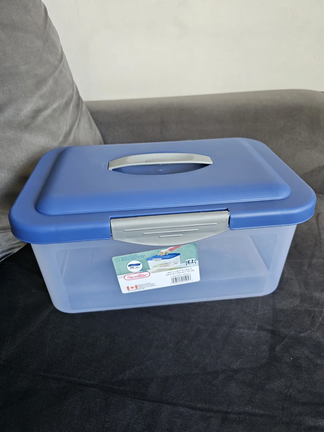 Sterilite Show-offs Medium Storage Container Box 🌱