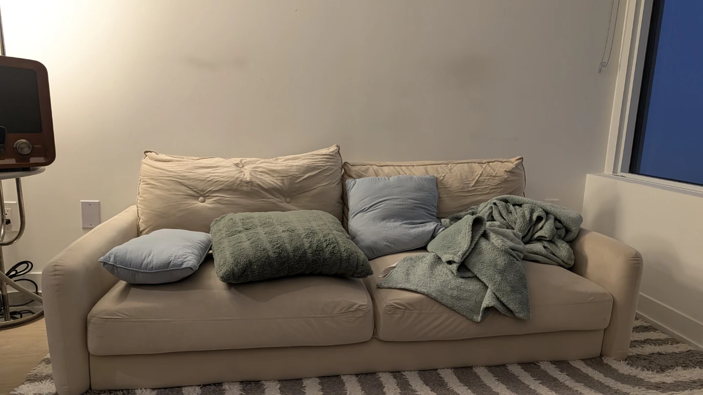 Cream Sofa FREE - photo 5