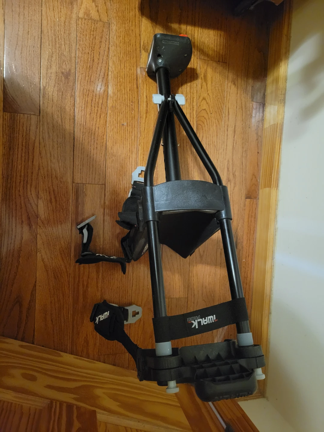 iWALK 2.0 Hands-Free Crutch - photo 3