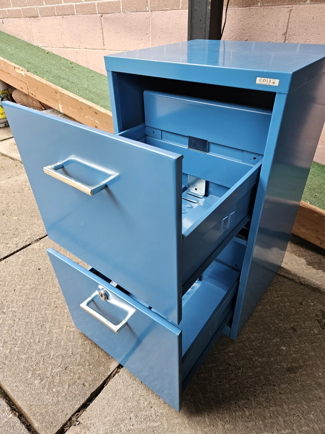 Blue 2-Drawer Metal Filing Cabinet - Colt - photo 4