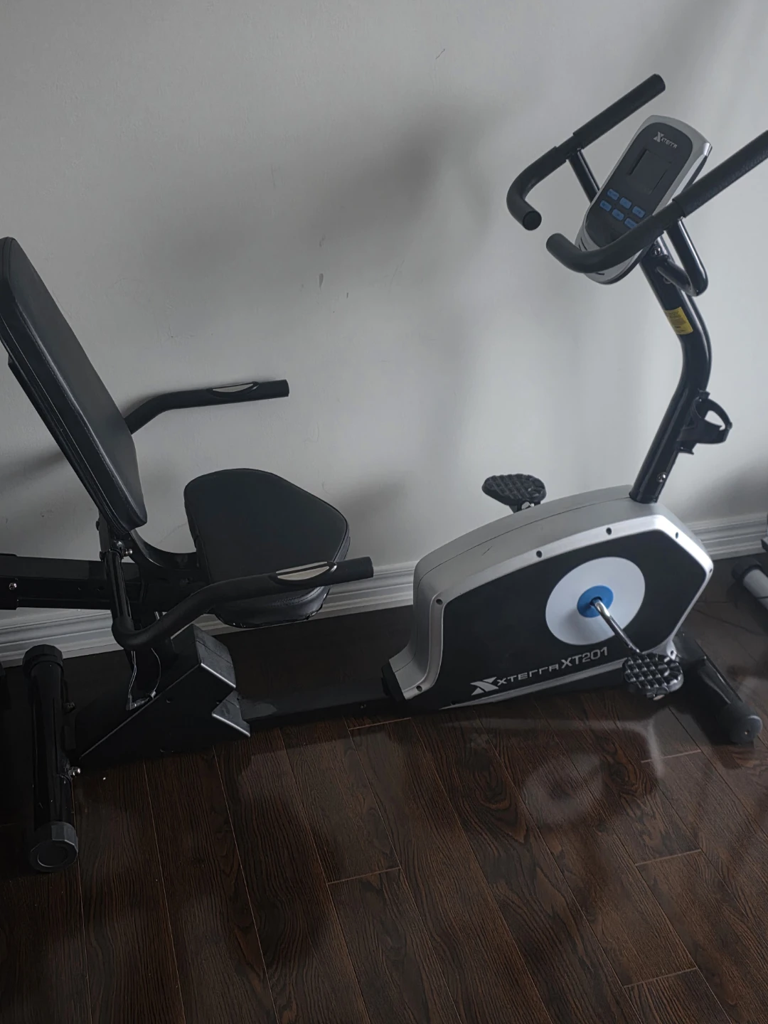 XTERRA XT201 Recumbent Exercise Bike