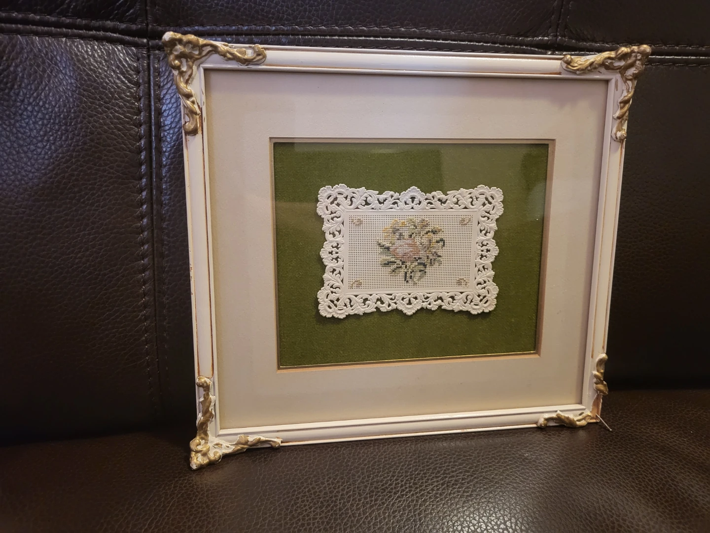 Framed Needlepoint Floral Art - photo 2