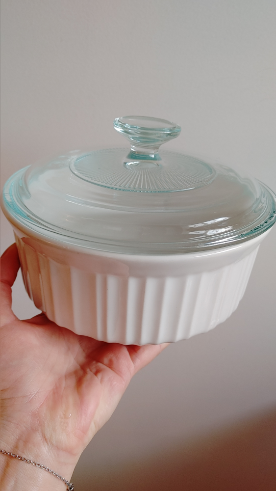 CorningWare French White Round Casserole Dish with Lid