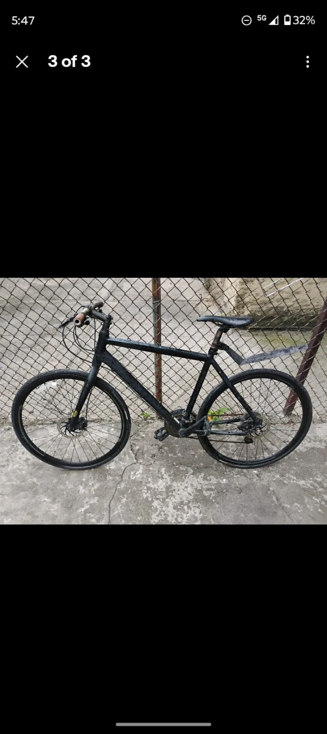 Black Hybrid Bicycle - photo 3