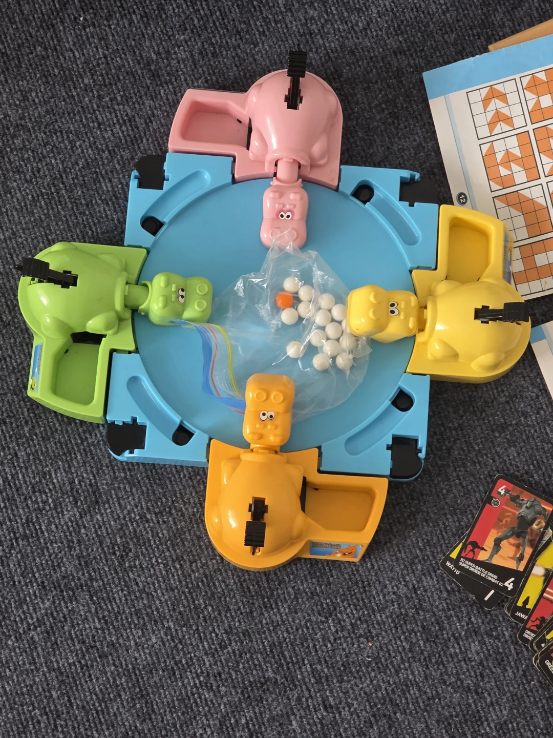 Assorted Board Games and Puzzles Bundle - photo 4