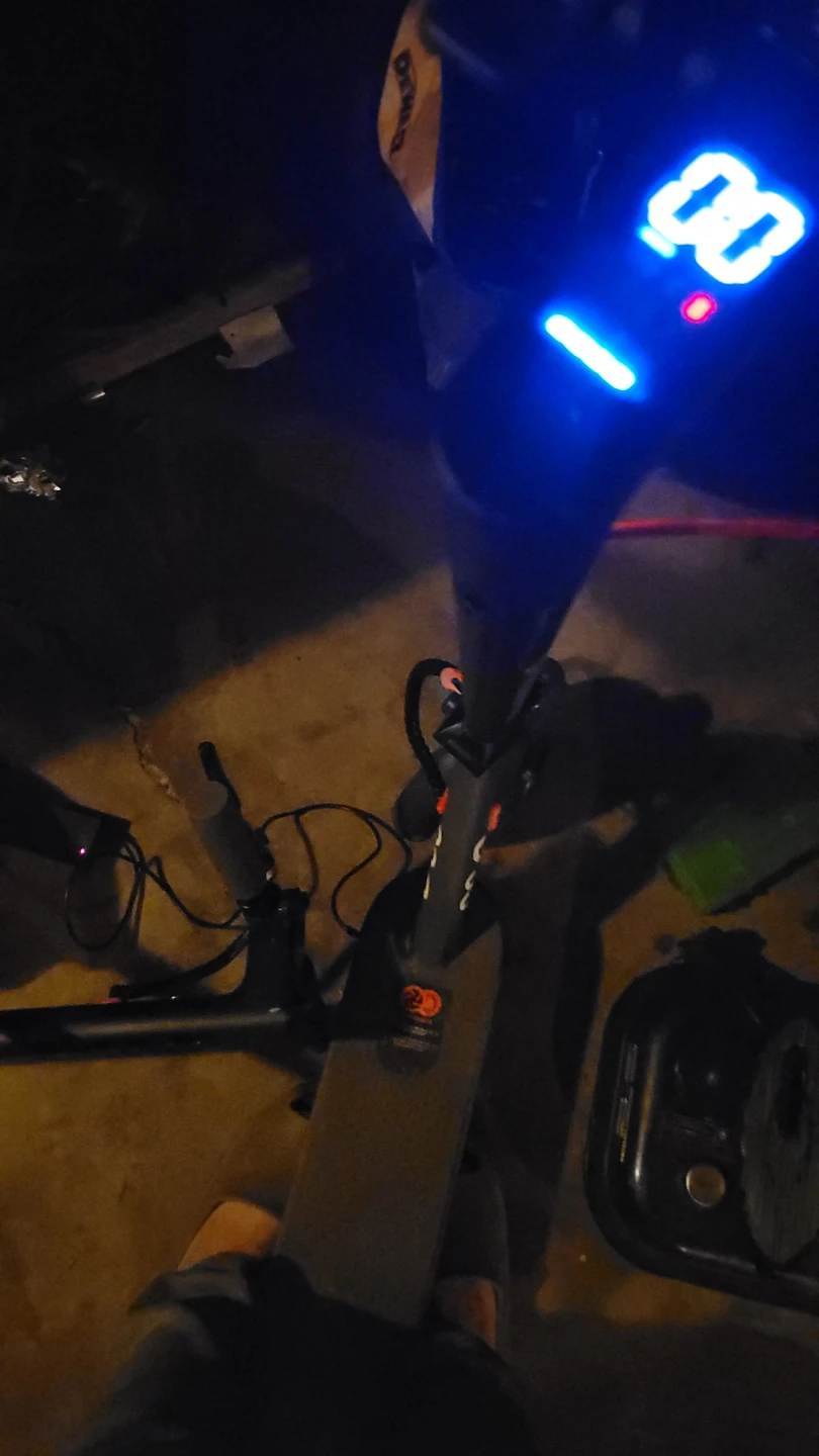 E scooter