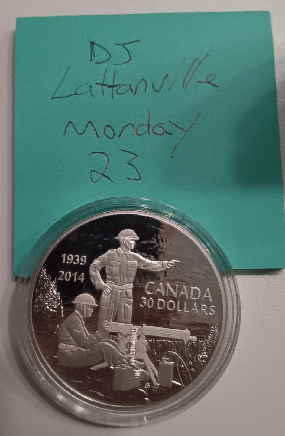 Canada 2014 $30 Fine Silver Coin - WWII Anniversary - photo 2