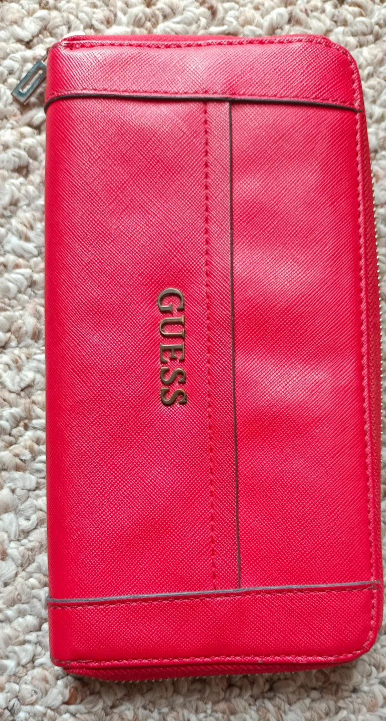Red Guess Wallet - photo 2
