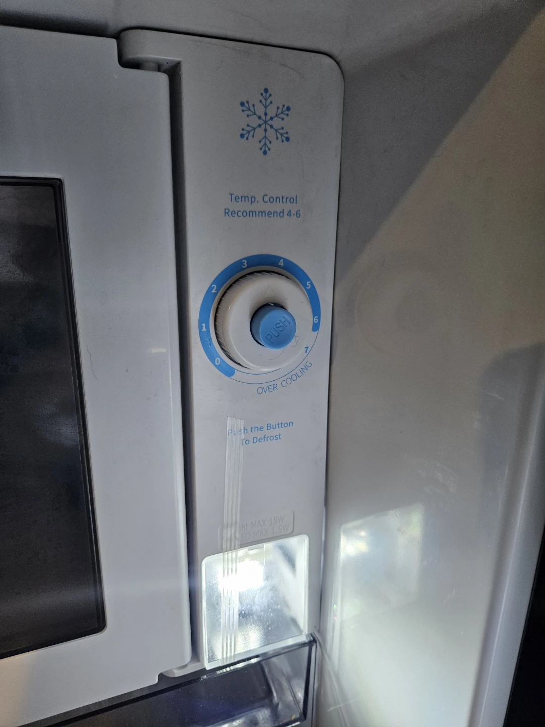 Hisense Refrigerator - photo 4