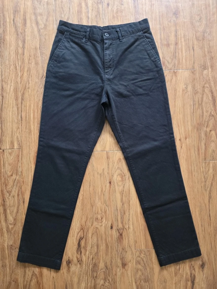 H&M Slim Fit Chinos (31/32)