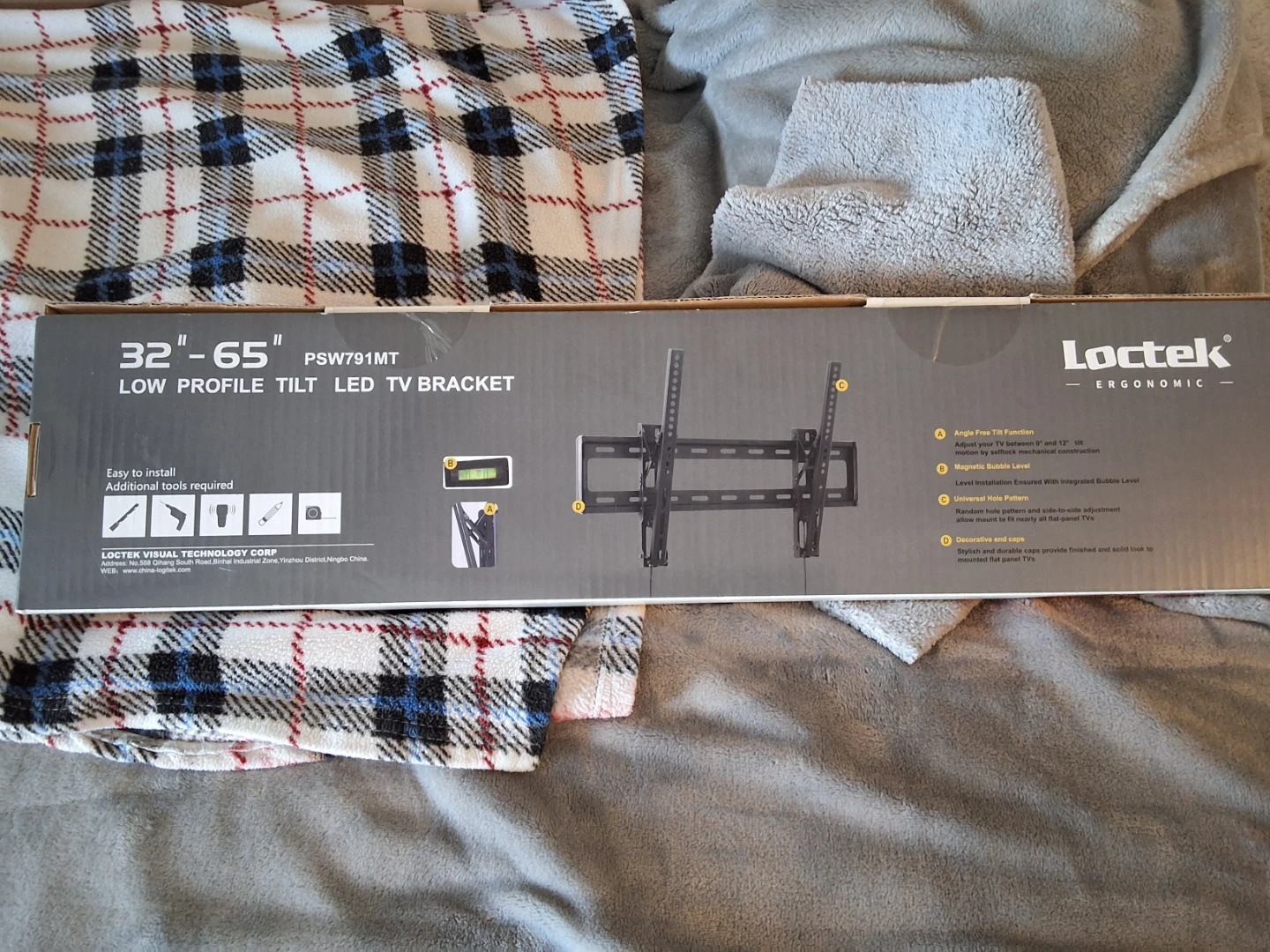 Loctek PSW791MT Low Profile Tilt LED TV Bracket for 32"-65" TVs