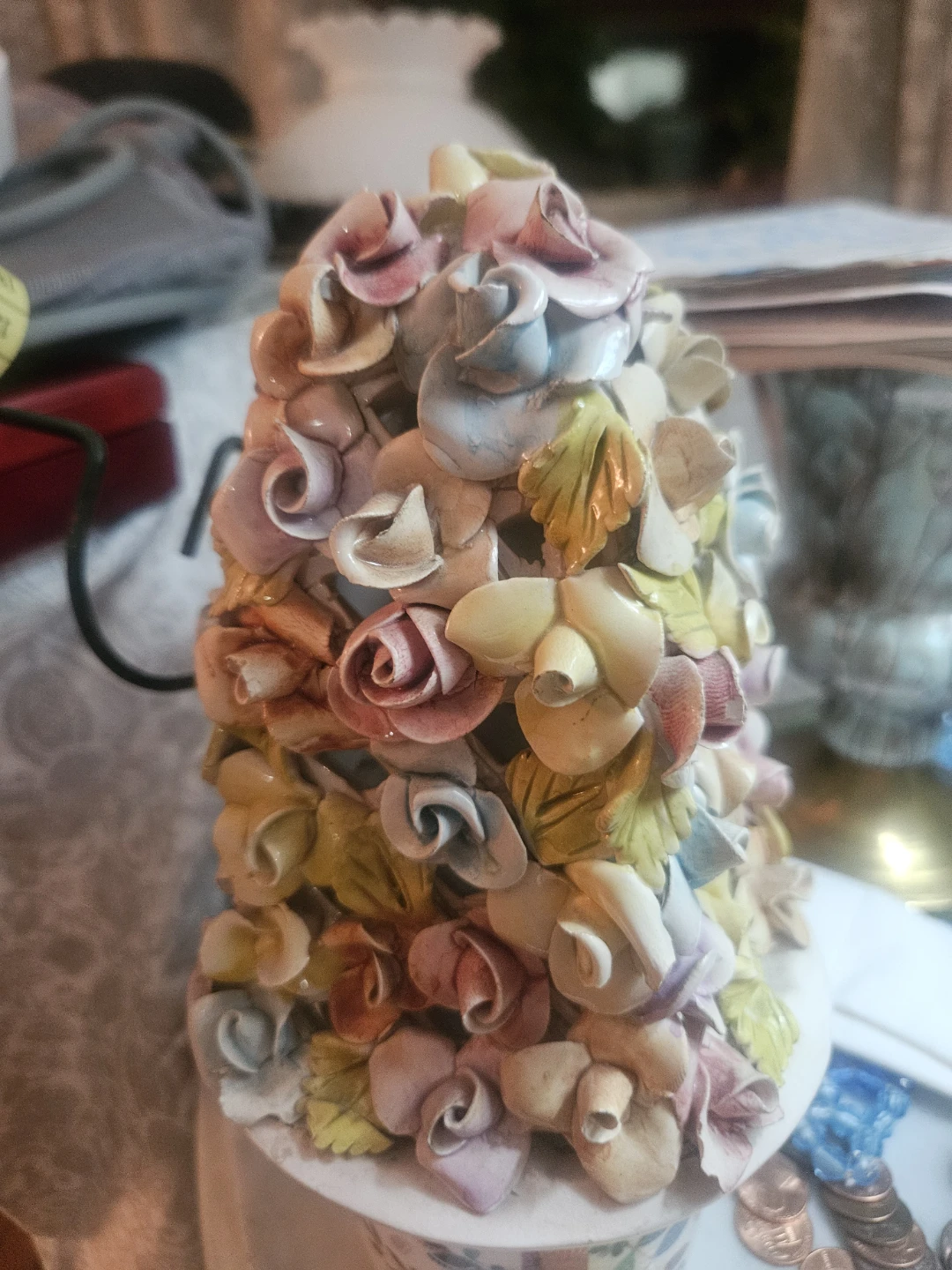 VTG Capodimonte decorative centerpiece Italy