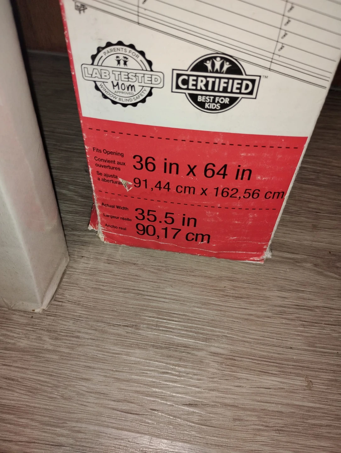 BNIB NEW- White Blinds. Shades. Paper / Vinyl Window Cover. - photo 5