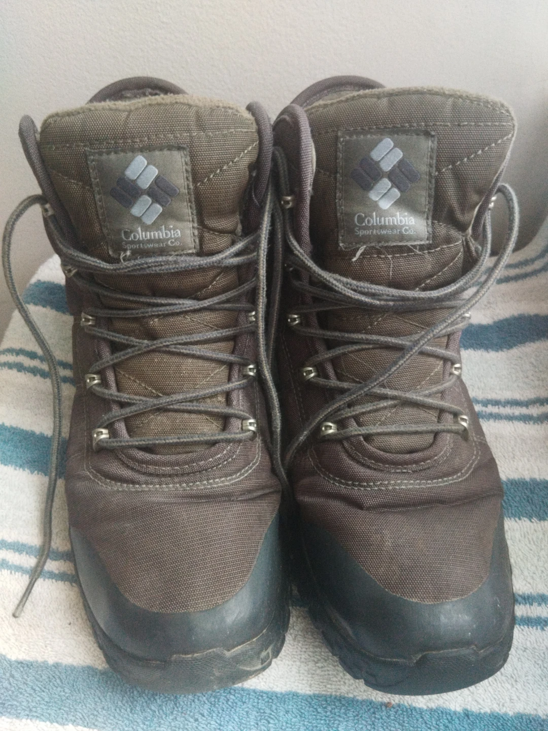 Columbia Waterproof Hiking Snow Boots - US 9.5 / UK 8.5