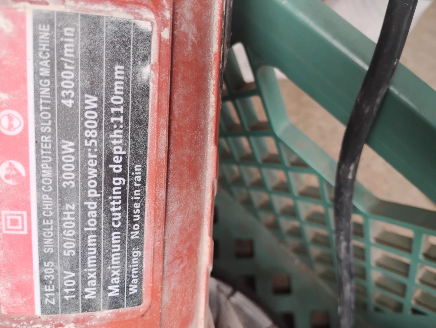 Concrete cutting wet saw - photo 3
