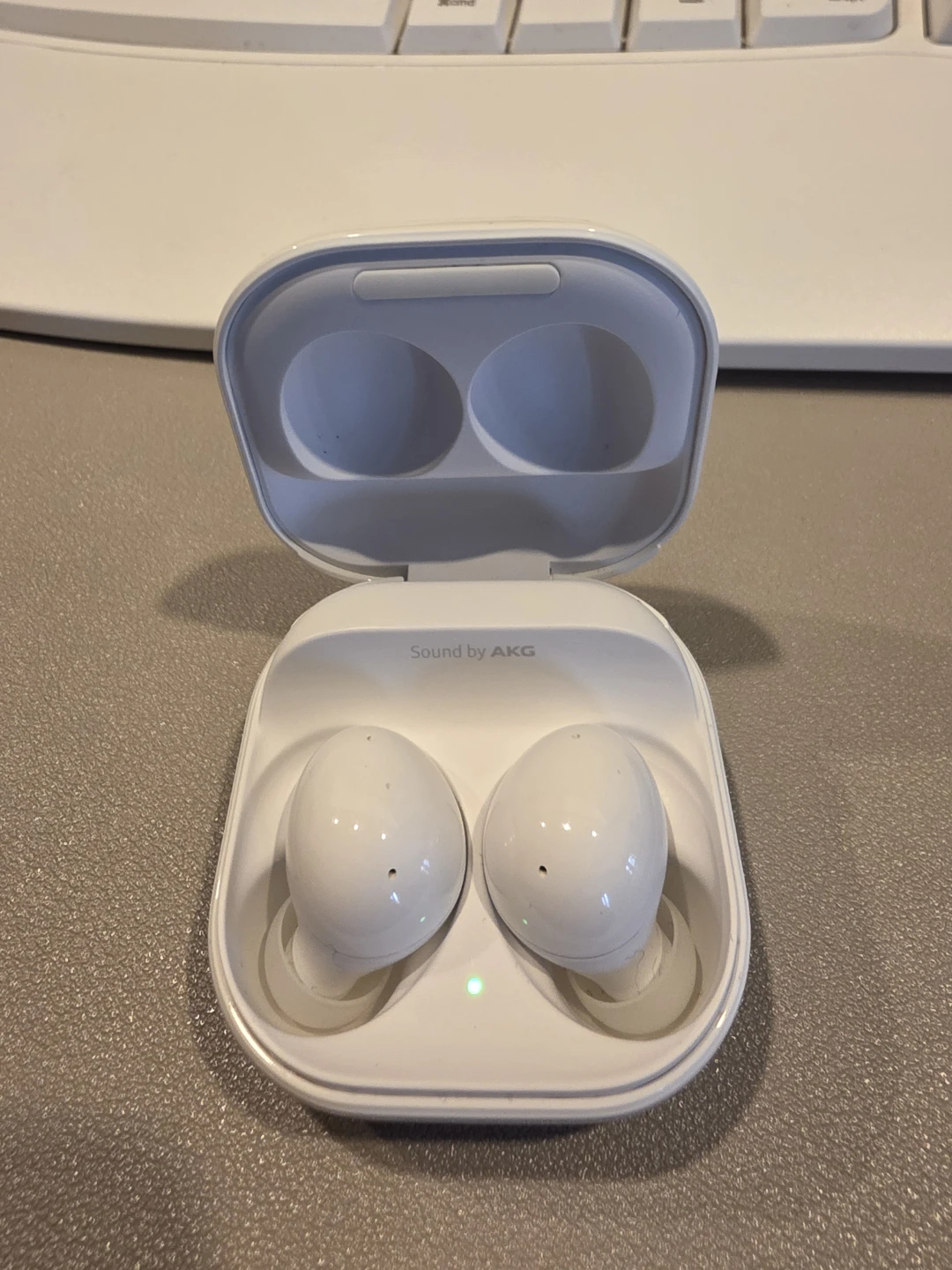Samsung Galaxy Buds FE - photo 2