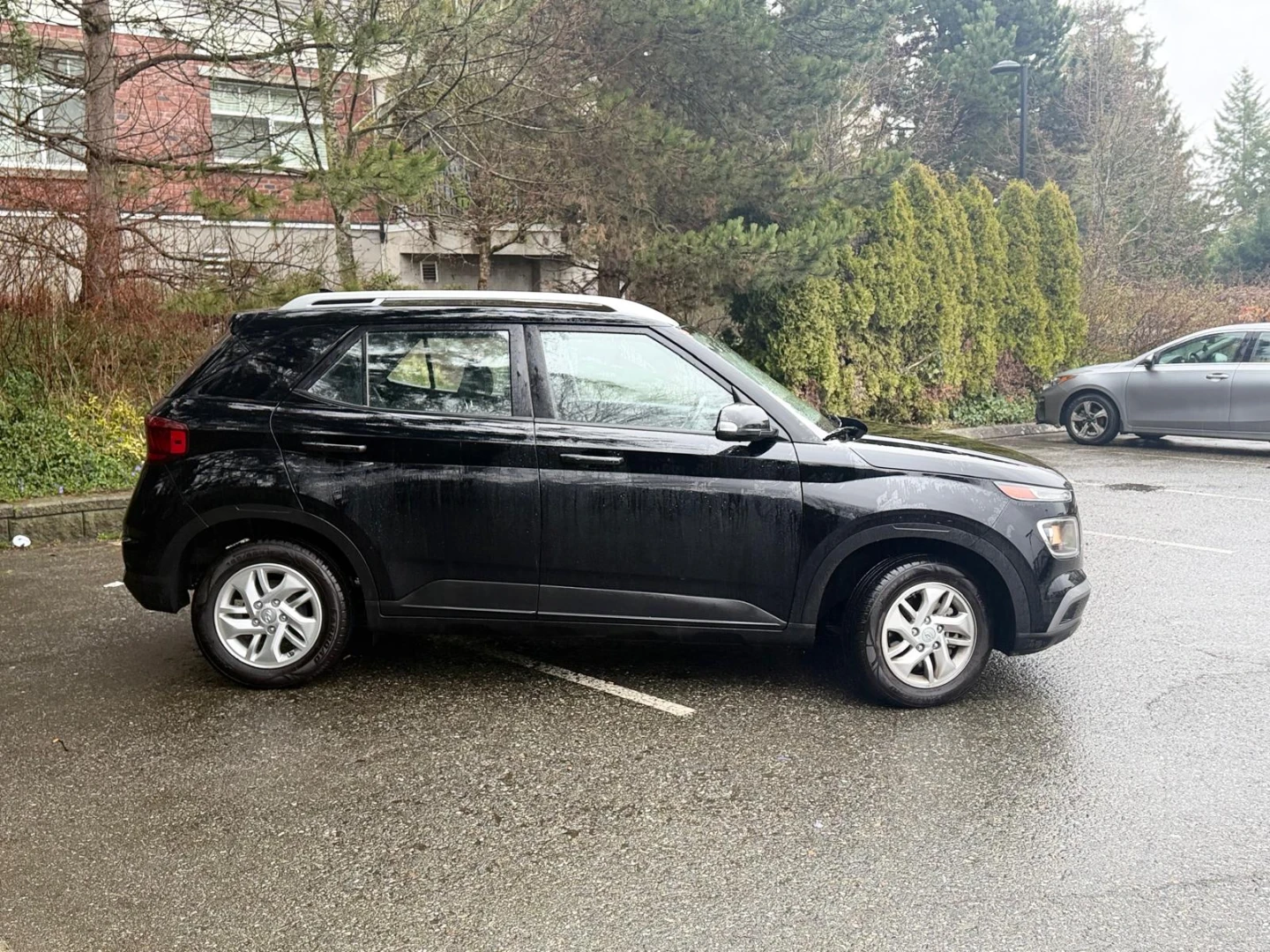 Black Hyundai Venue