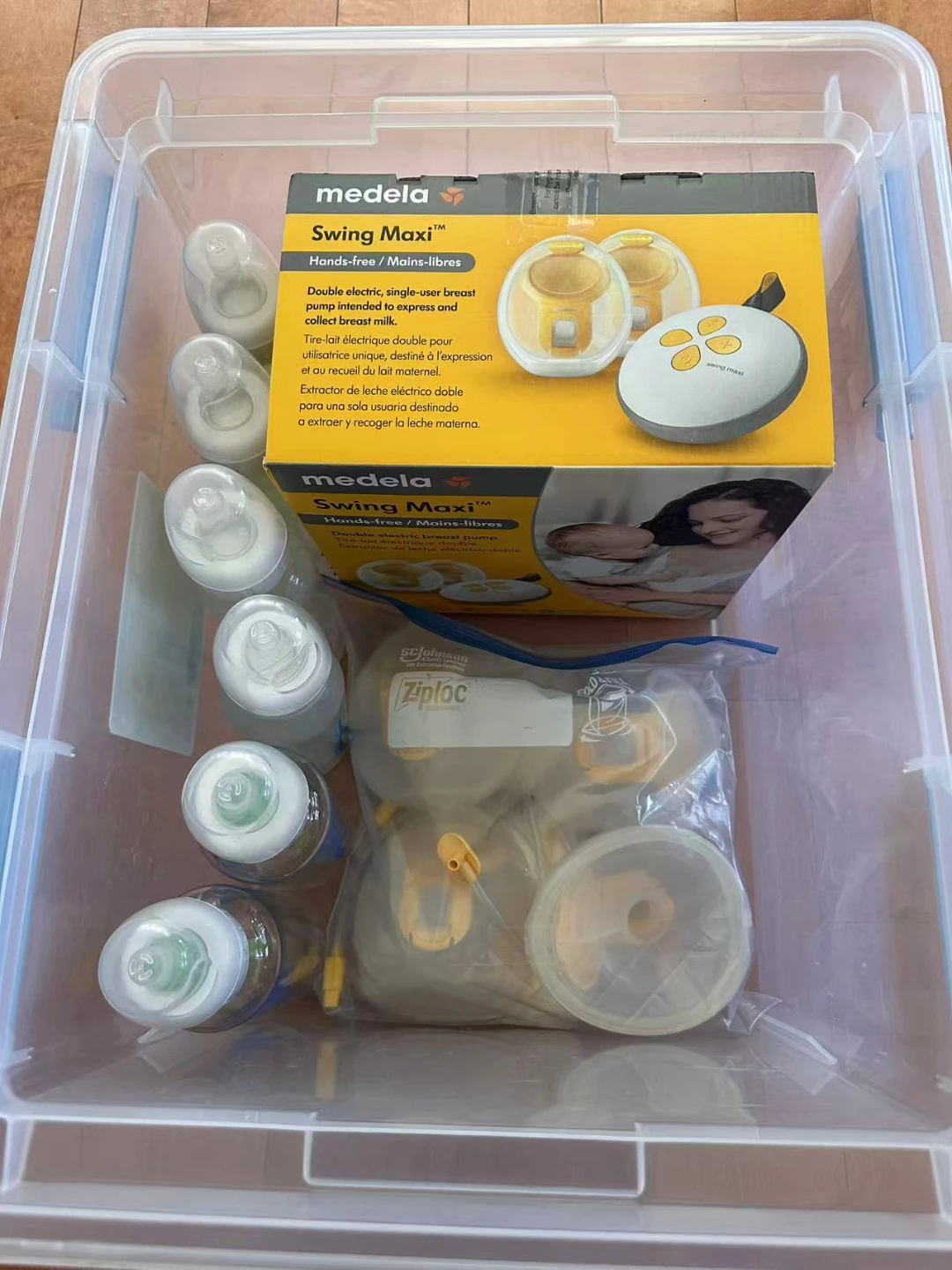 Medela Breast Pump & Accessories - photo 2