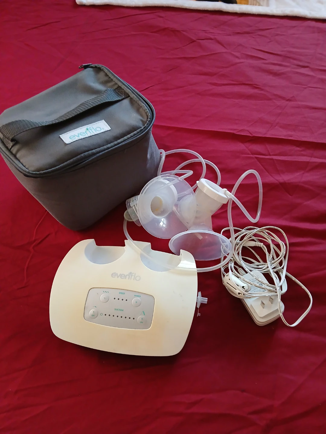 Evenflo Electric Breast Pump with Carrying Bag - photo 3