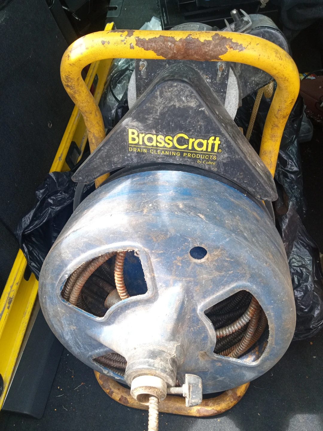 BrassCraft BC400 Series Drain Cleaner - photo 4