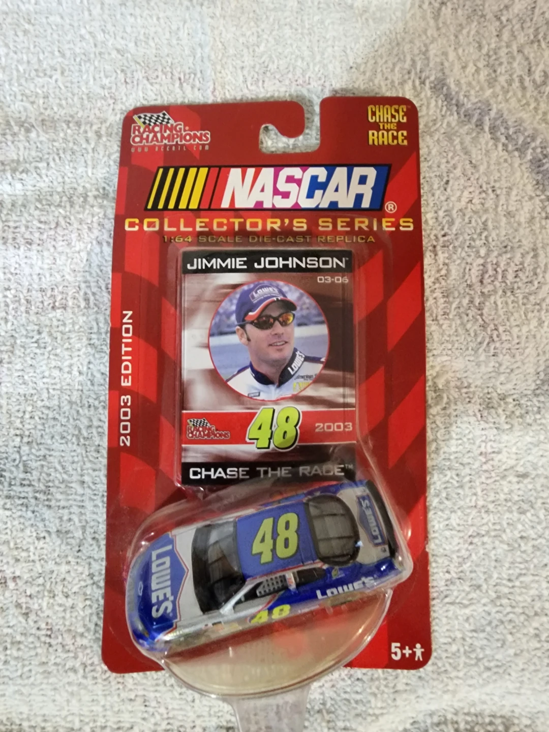 NASCAR 1:64 Jimmie Johnson 2003 Lowe's Chase the Race Die-Cast