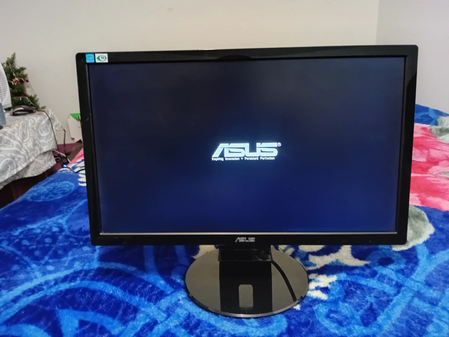 ASUS Computer Monitor - photo 3