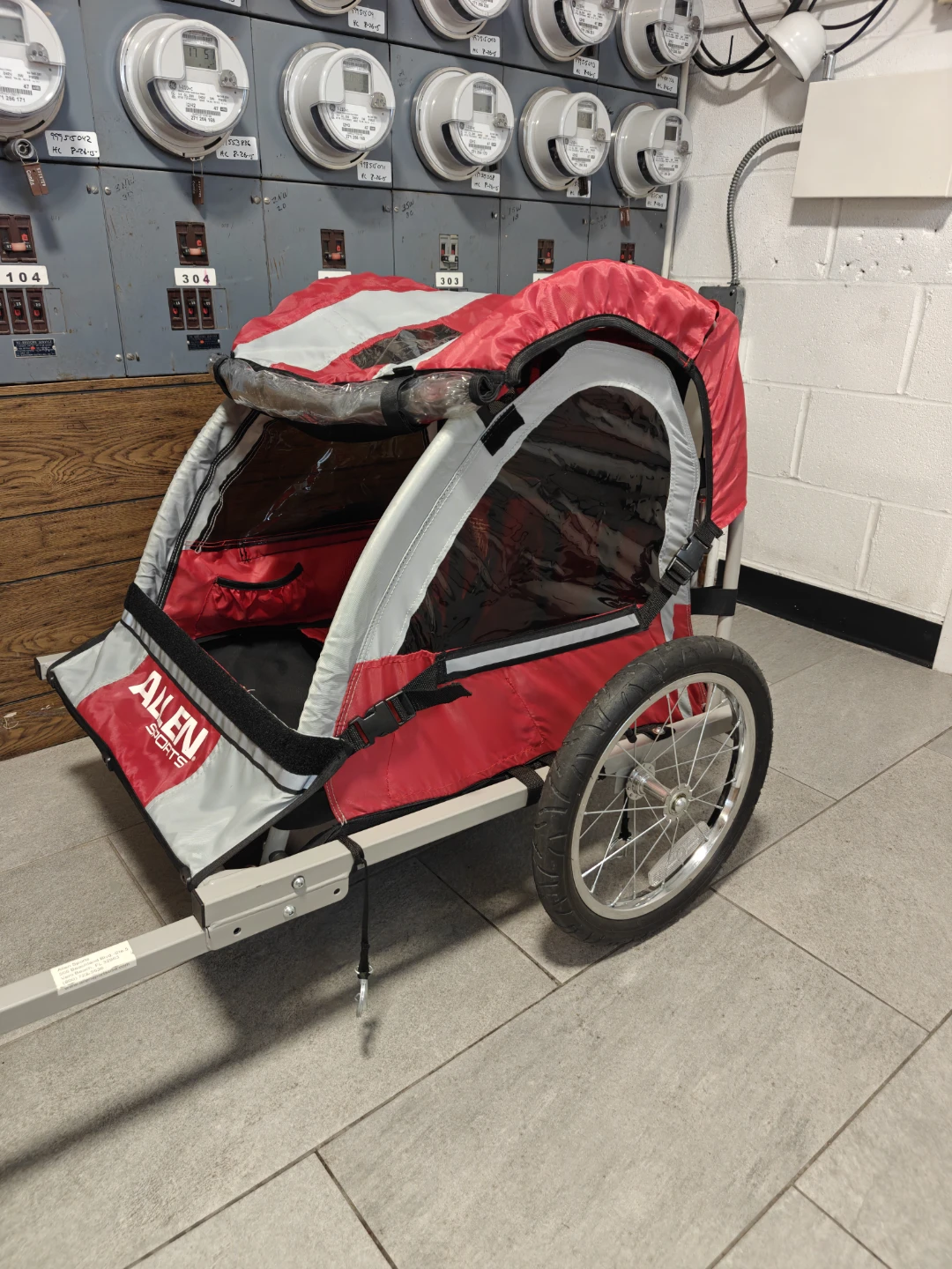 Kids bike trailer