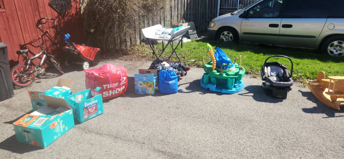 BABY YARD  SALE PLUS SOME - photo 2