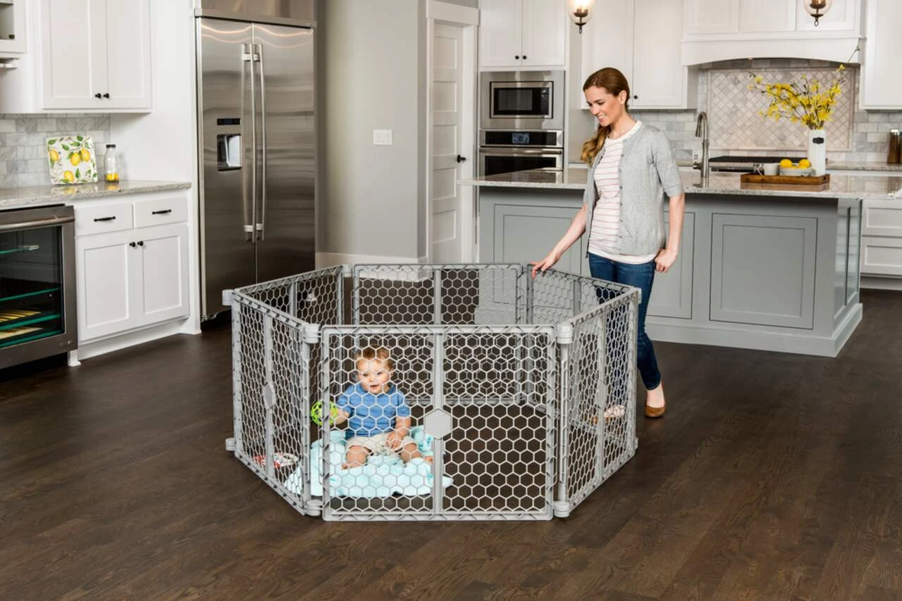 NEW Plastic Baby Play Yard