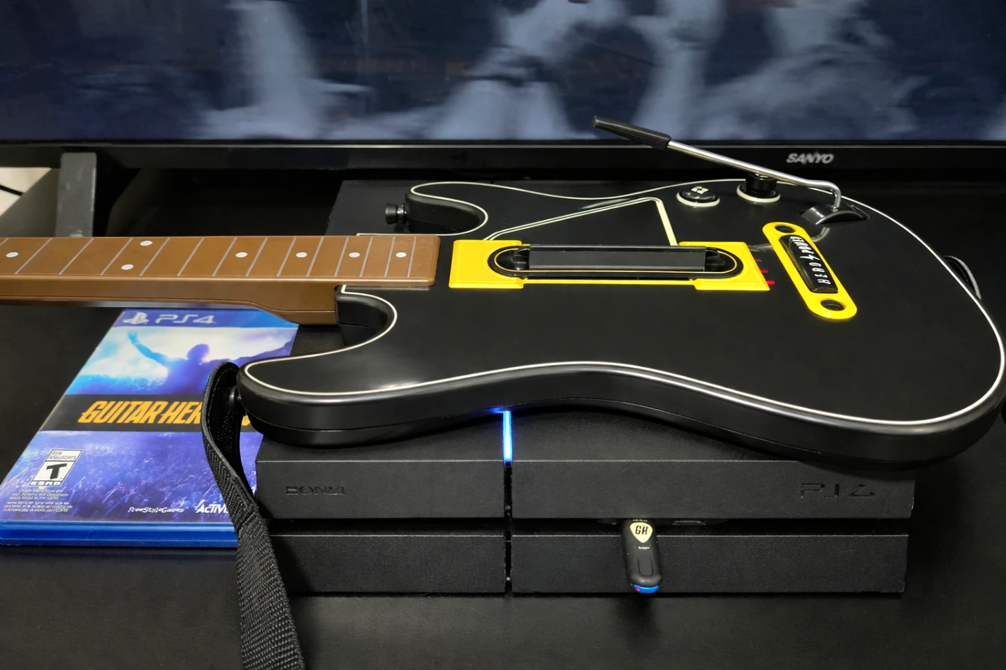 PS4 Guitar Hero Live Bundle / Complete & Tested Working - photo 2