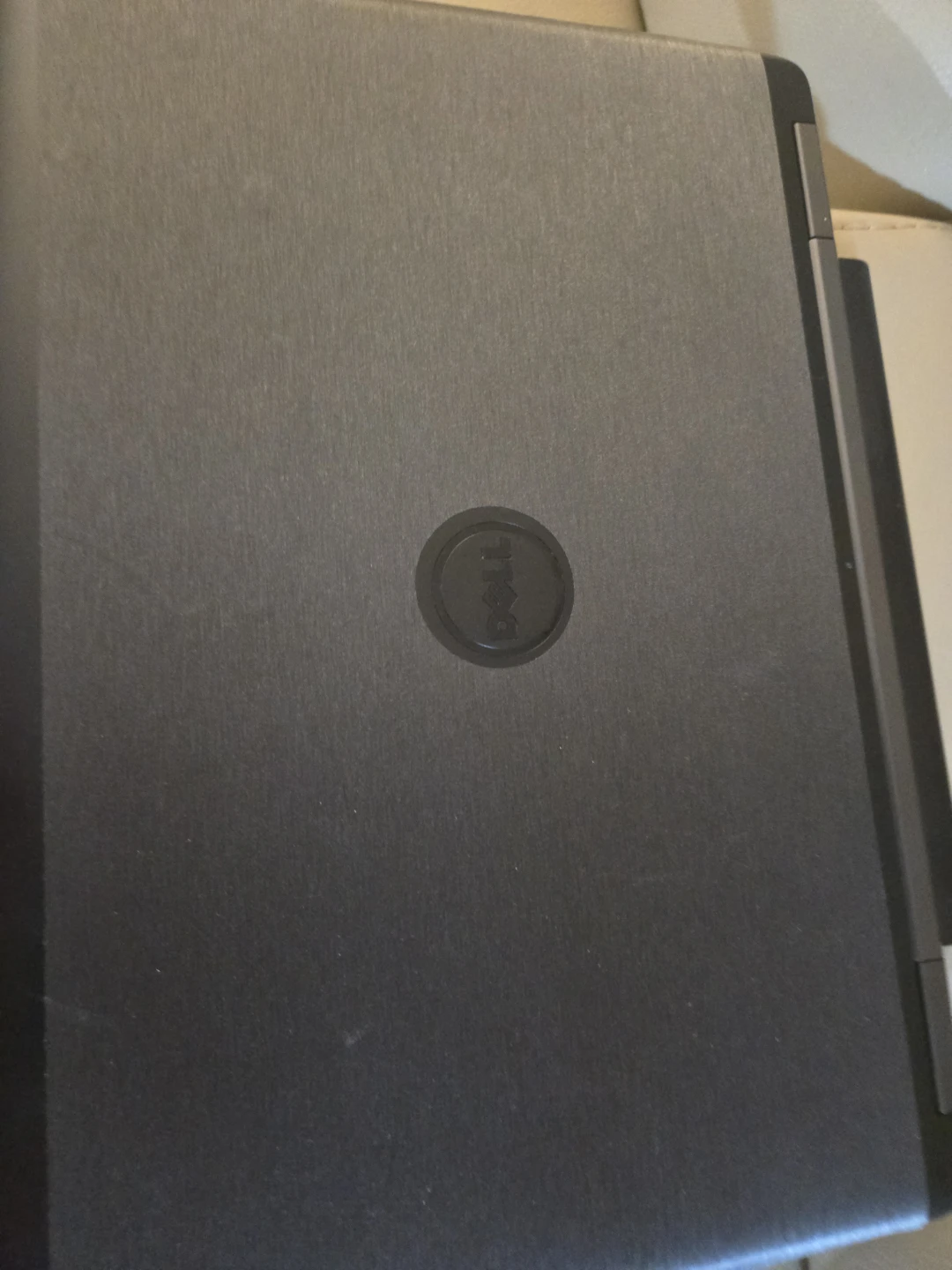 14inch i5 windows 11pro Dell Latitude E5440 Laptop - photo 2
