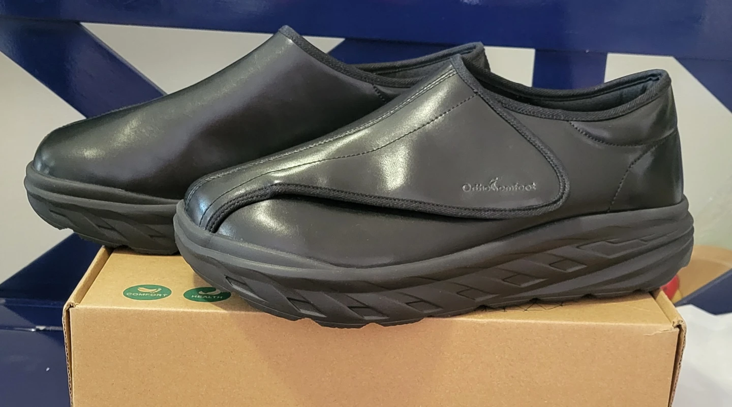 BNIB OrthoComfort Men's Diabetic Leather Slip-On Shoes