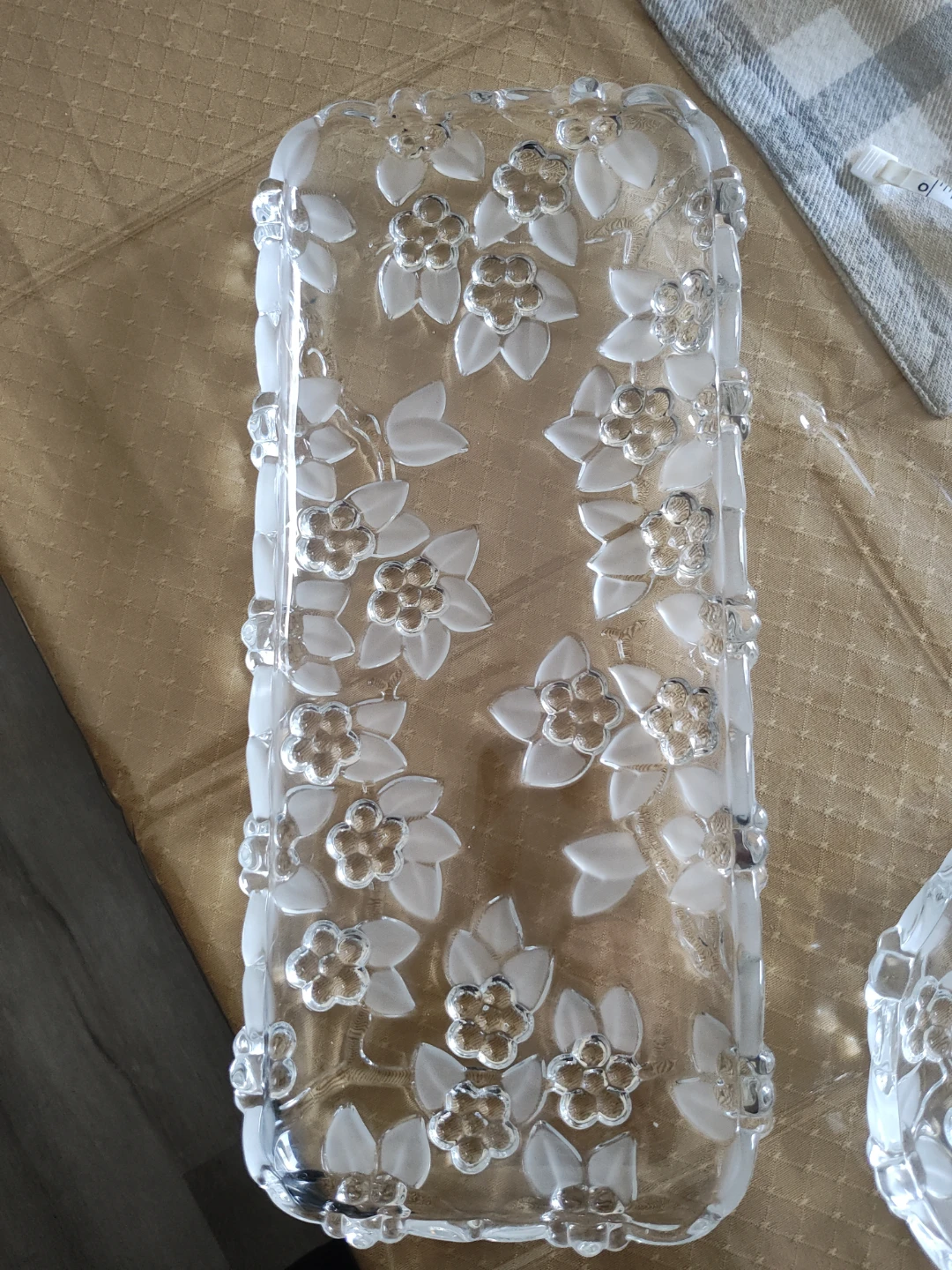 Clear Glass Embossed Floral Serving Tray and Bowl Set - photo 2