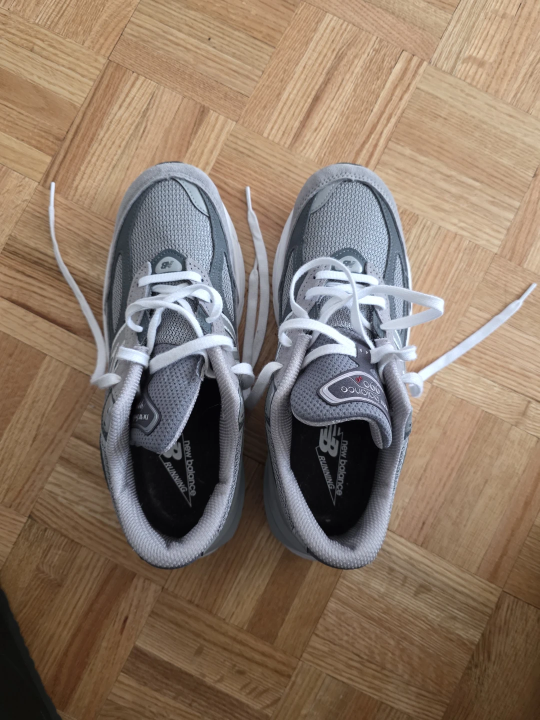 New Balance 990 V6 Running Shoes - Grey