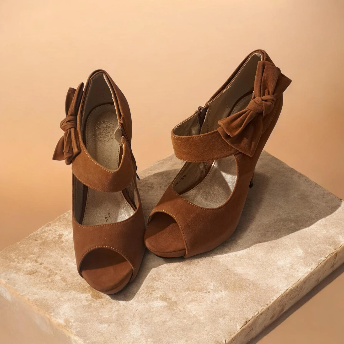 FREE Brown heels size 8