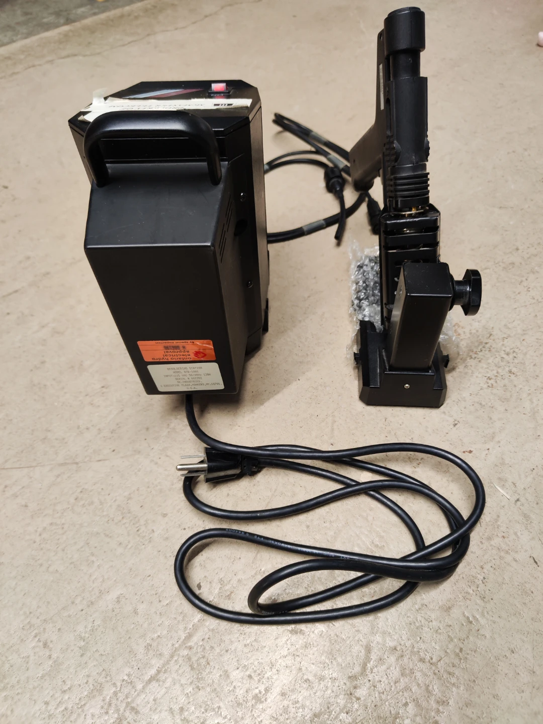 OK Industries BTR-1001 Desoldering Station - photo 2