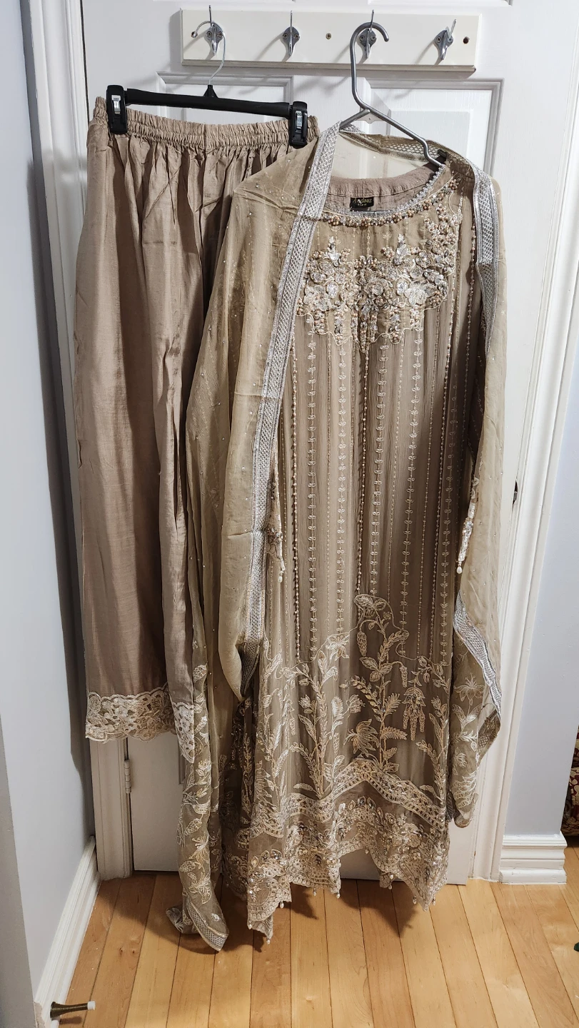 Women's Embroidered part  Suits