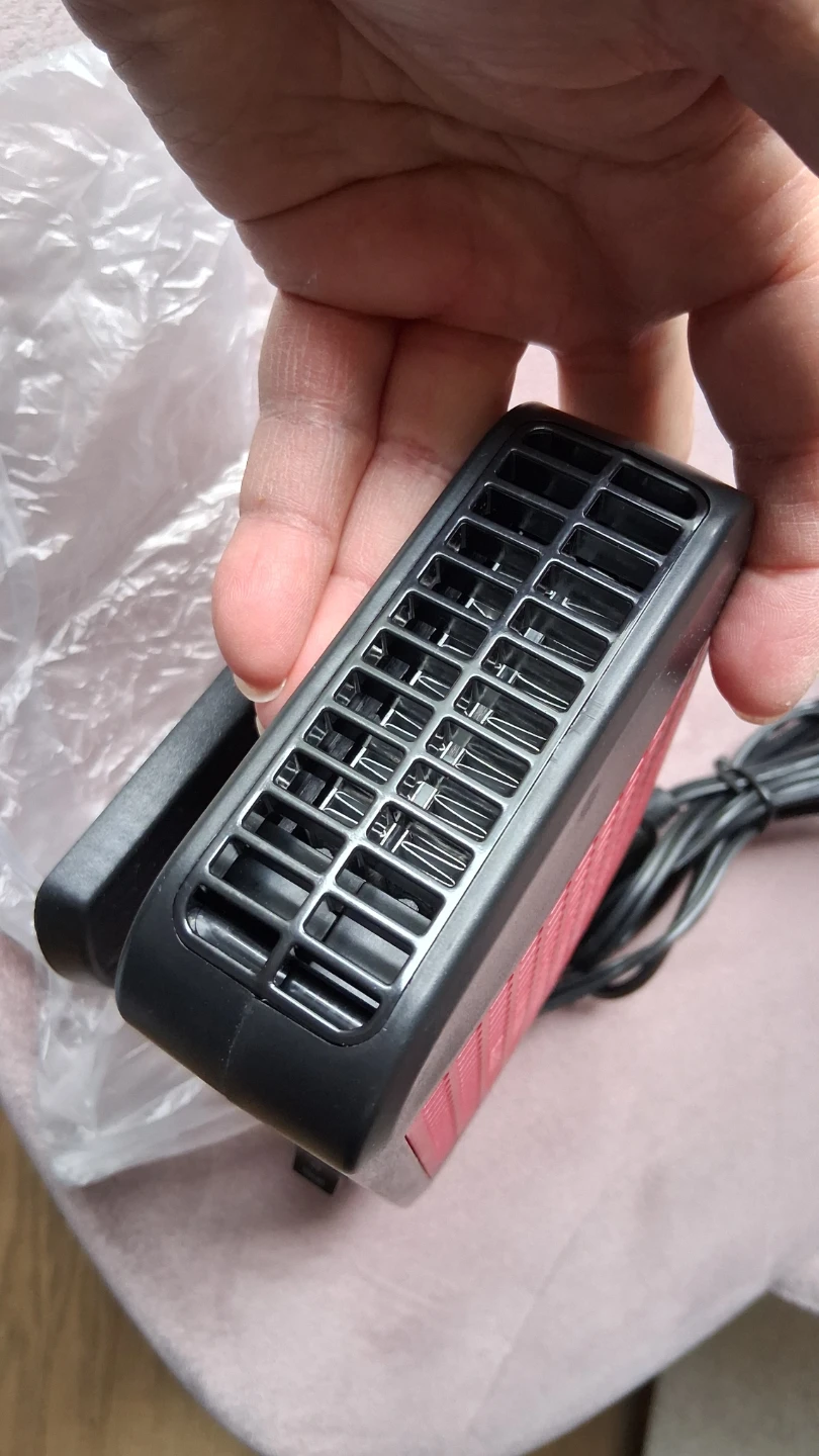 Heater and Fan, NEW, 200W, Car 12V, Instant Warm, Emergency Use - photo 2