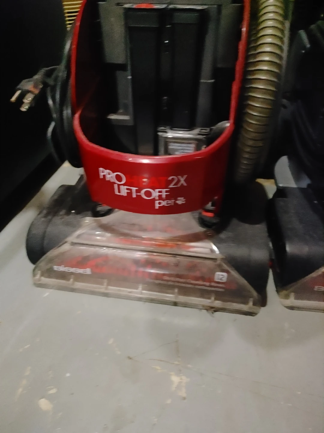Carpet cleaner - photo 3