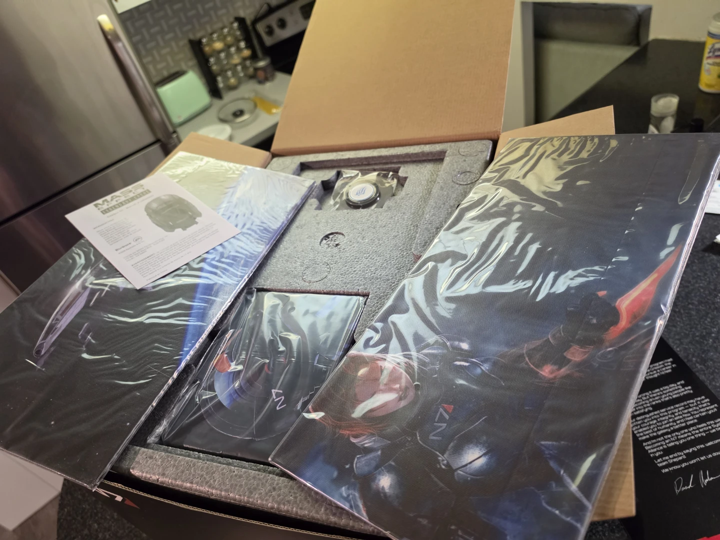 Mass Effect Legendary Cache - photo 4