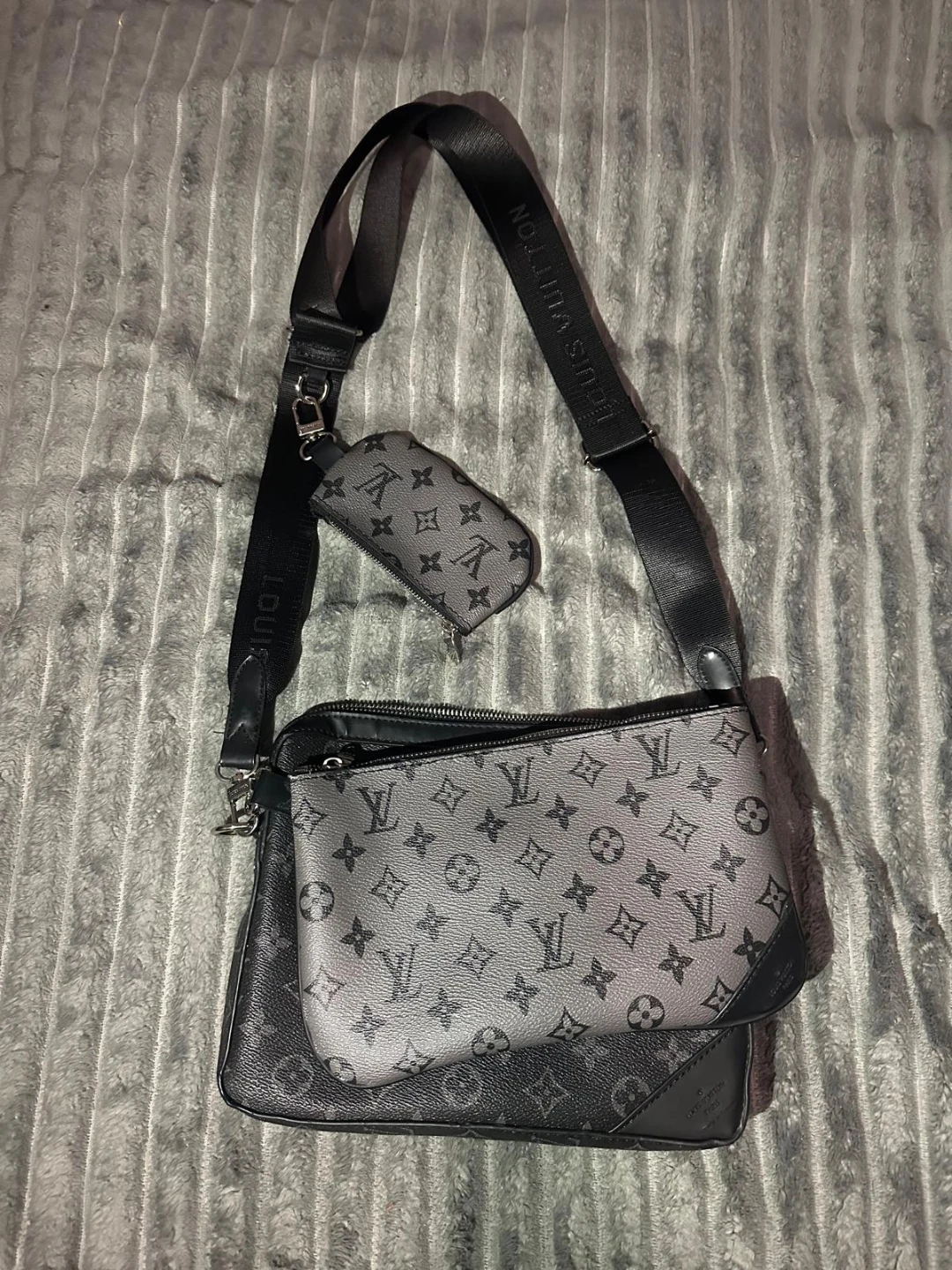 Louis Vuitton Monogram Messenger Bag with Pouch
