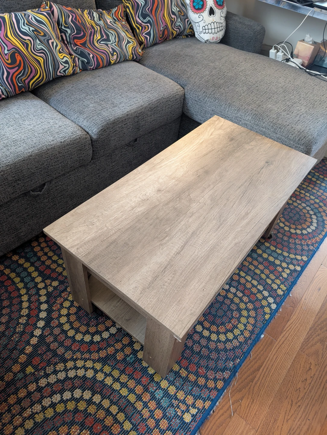 Lift Top Coffee Table with Hidden Storage with wheels!