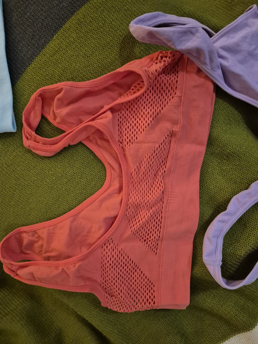 Sports Bras and Headbands - photo 3