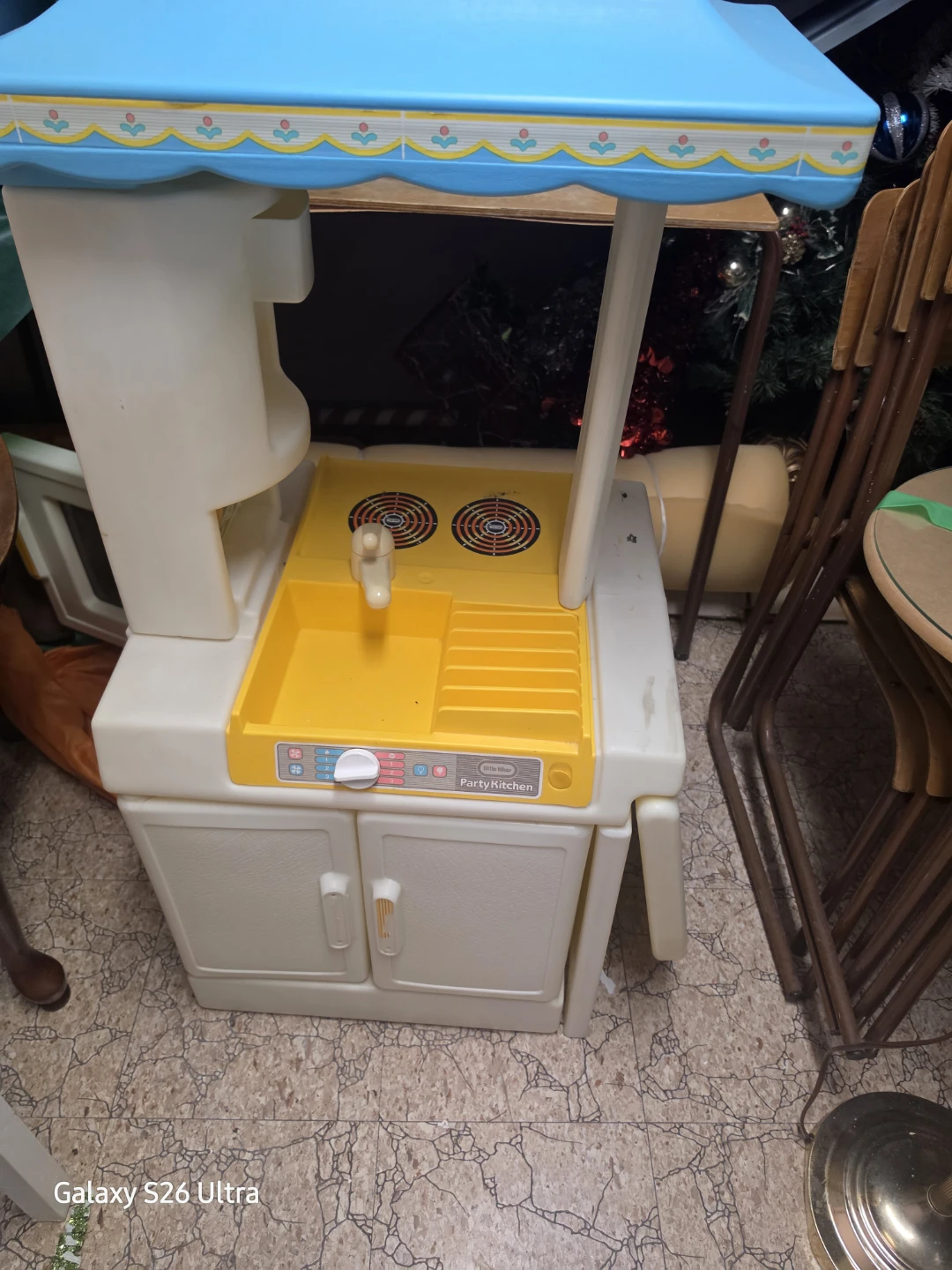 Little Tikes Party Kitchen Toy Stove Sink - photo 2