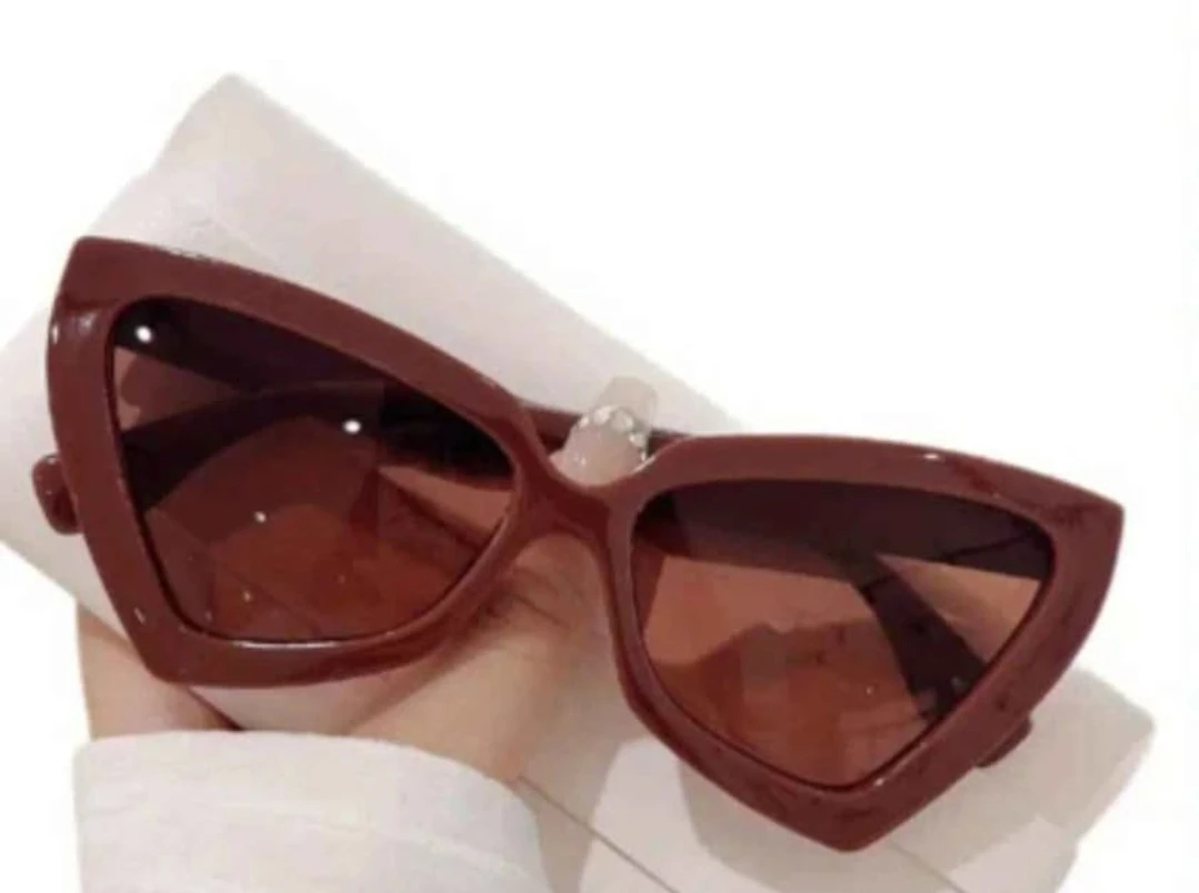 Cat-eye Sunglasses - Red